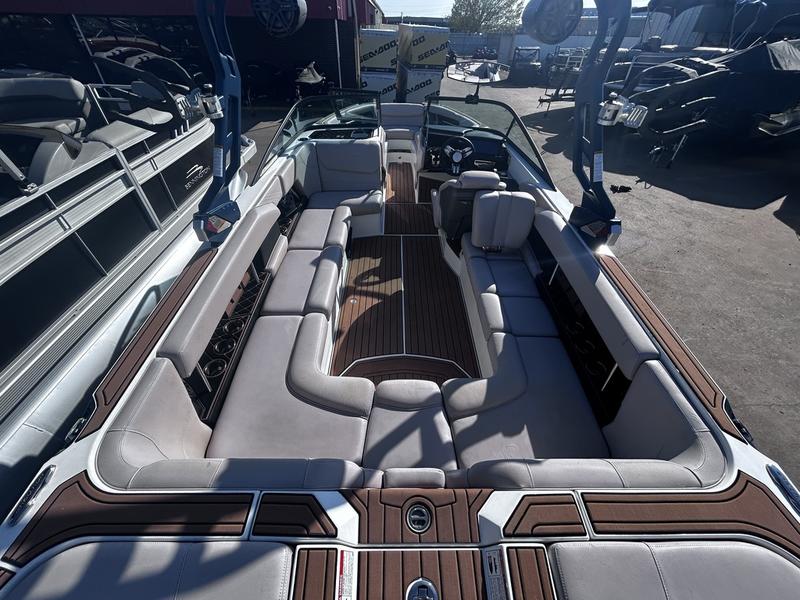 2018 Nautique GS24 Icon